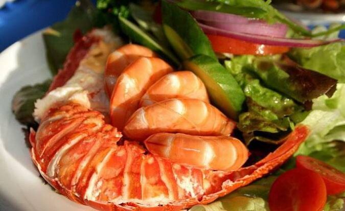 Seafood in the diet of men after 60 will increase potency