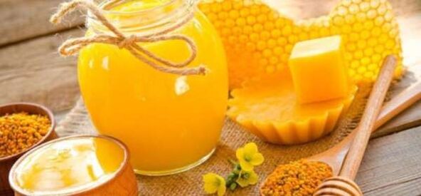 Honey has a positive effect on male potency